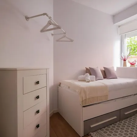 Appartement Mele Flat *