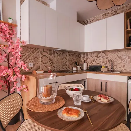 Appartement Mele Flat *